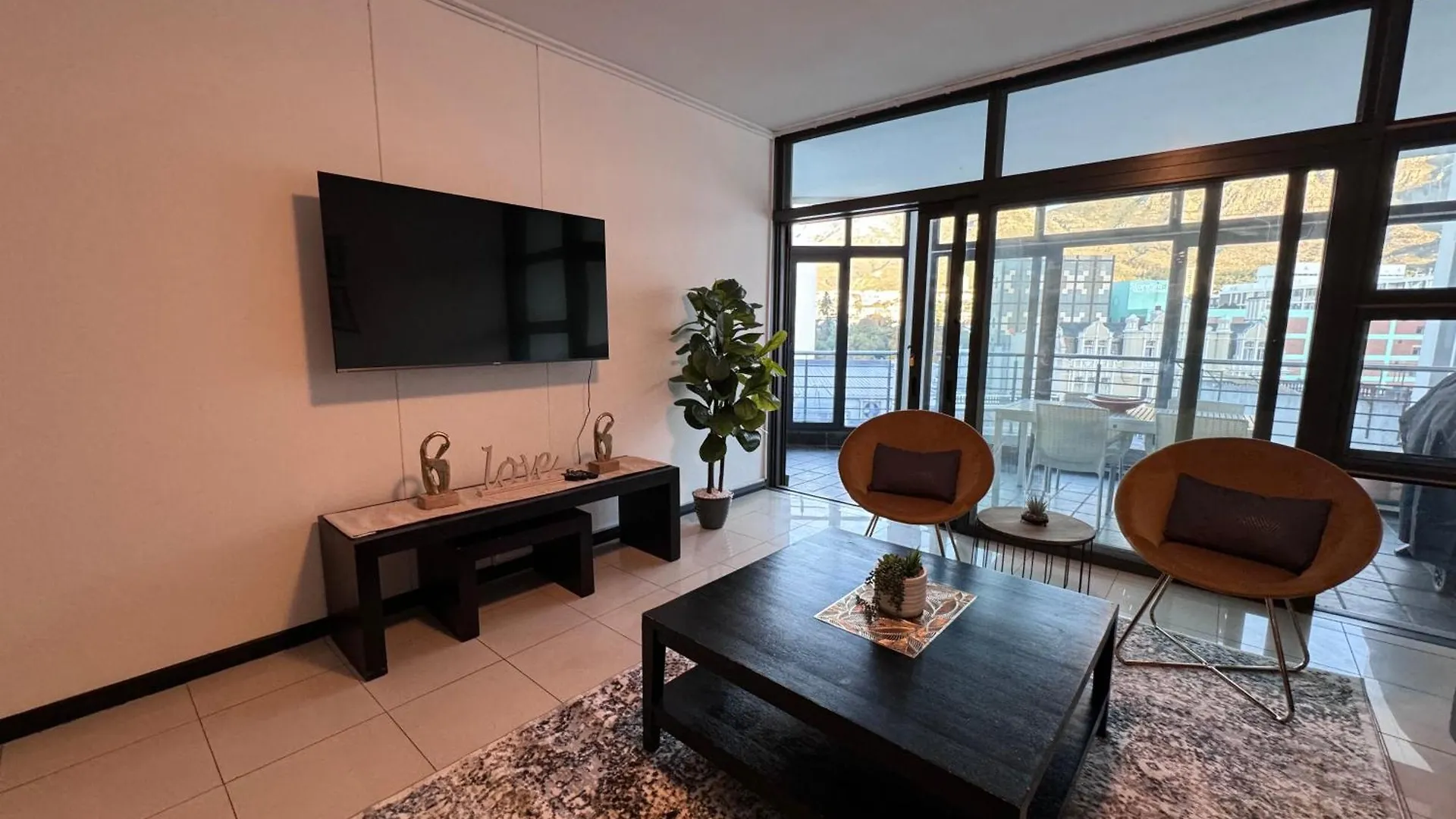 @Liam Flatrock Apartment Cape Town