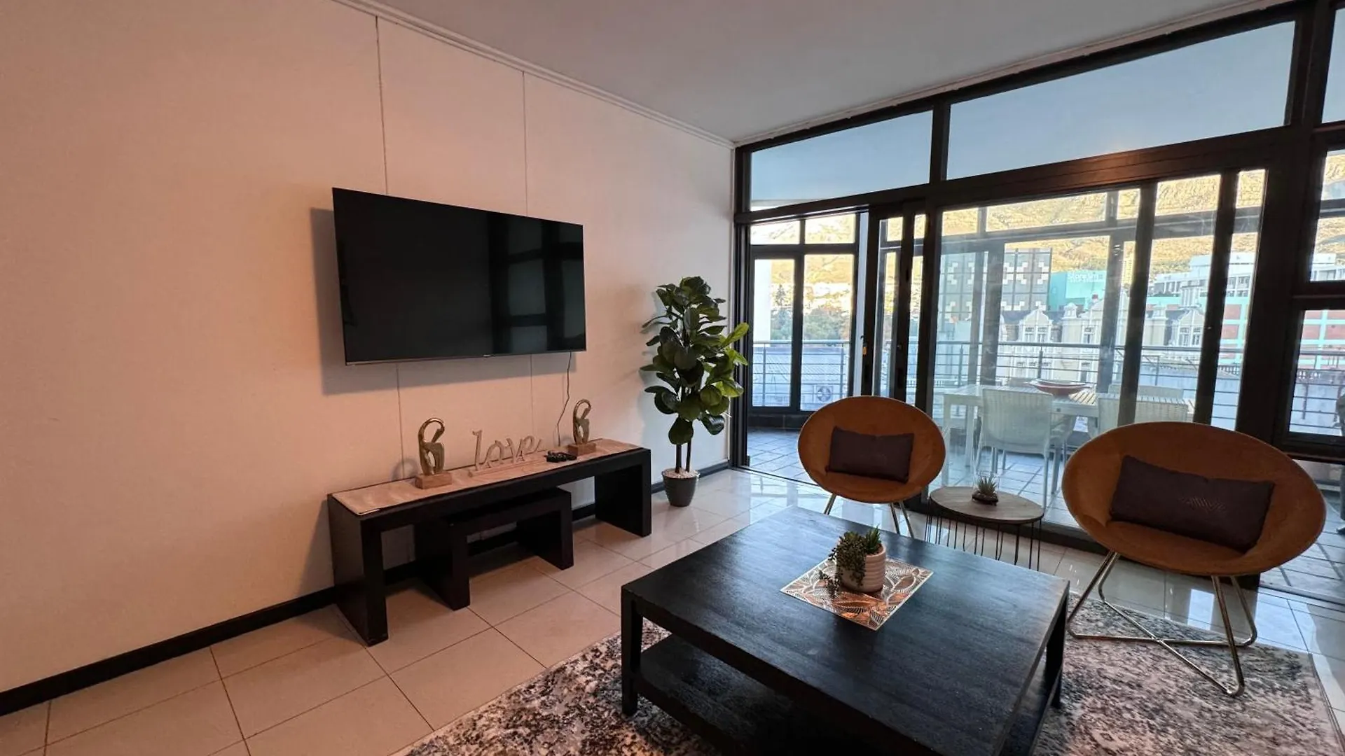 @Liam Flatrock Apartment Cape Town